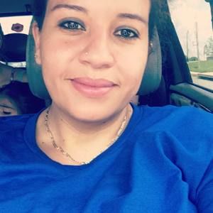 Meet your Posher, Noely